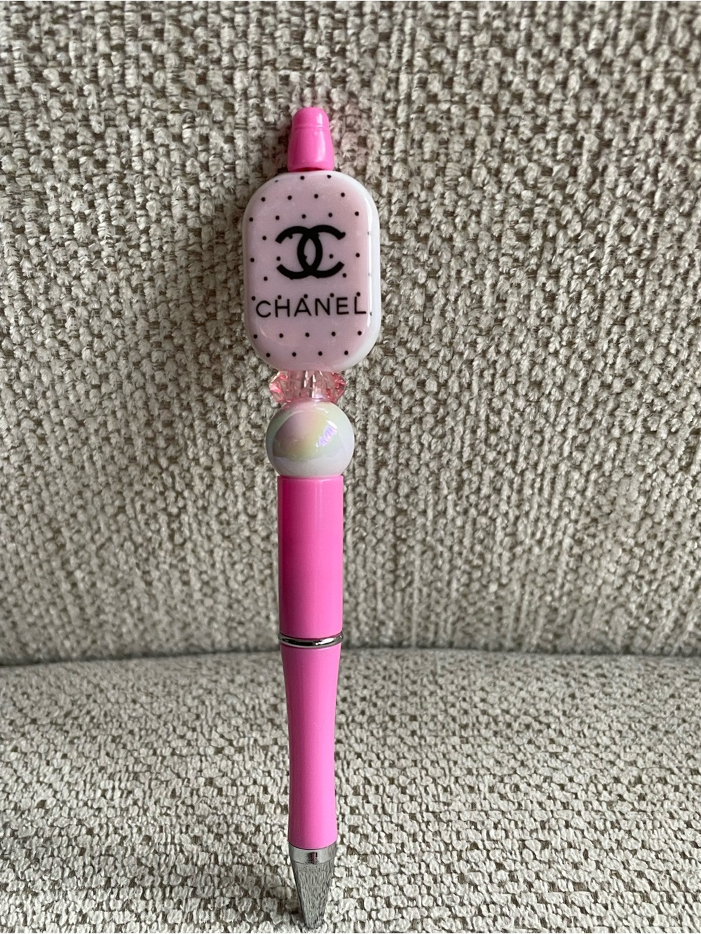 Pink focal pen